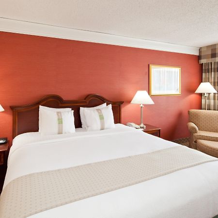 Holiday Inn Cleveland-Mayfield By Ihg Zewnętrze zdjęcie