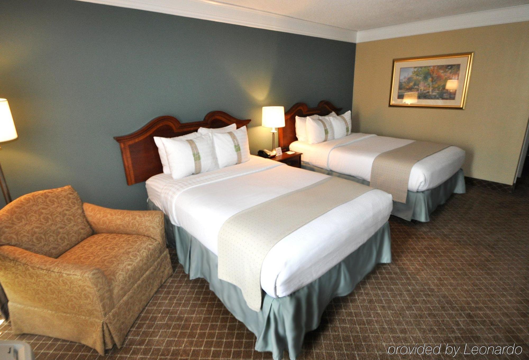 Holiday Inn Cleveland-Mayfield By Ihg Zewnętrze zdjęcie